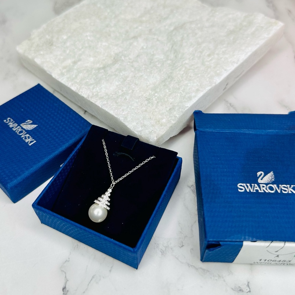 NEW!! SWAROVSKI Rhodium-Plated Perpetual Drop Necklace